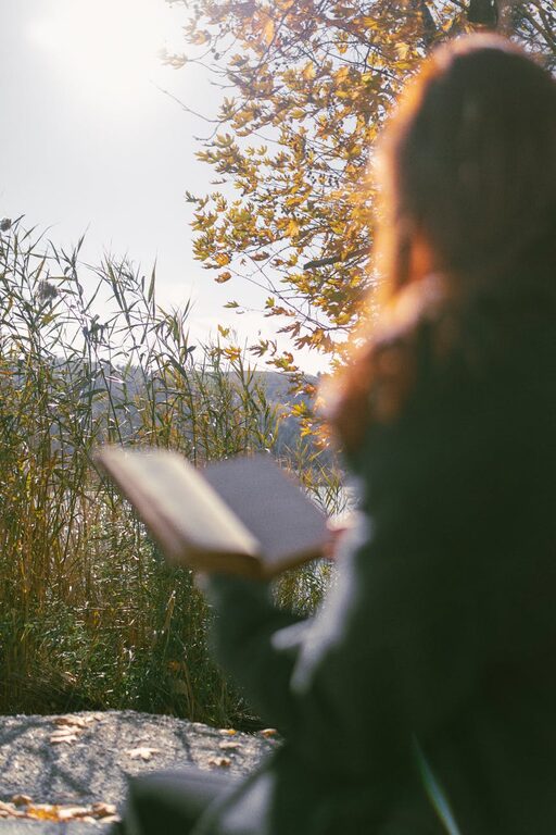 Les avantages de la lecture quotidienne pour le bien-être personnel