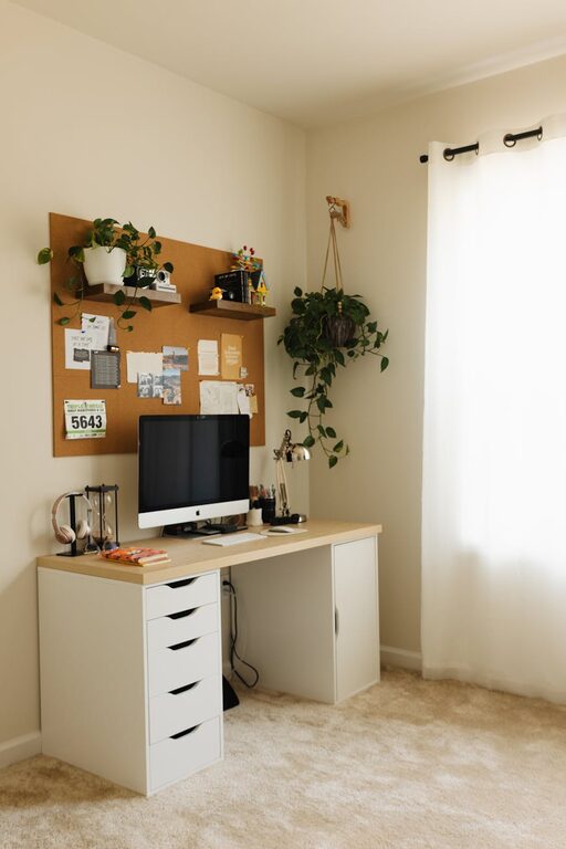 Les meilleures astuces pour organiser un espace de travail productif à la maison